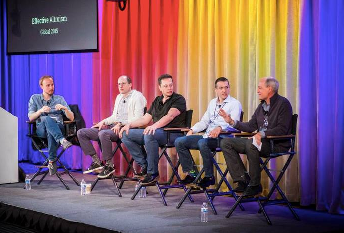 Daniel Dewey，Nick Bostrom，Elon Musk，Nate Soares和Stuart Russell在EA全球会议上讨论了智慧而不是人类AI系统。金宝博官方